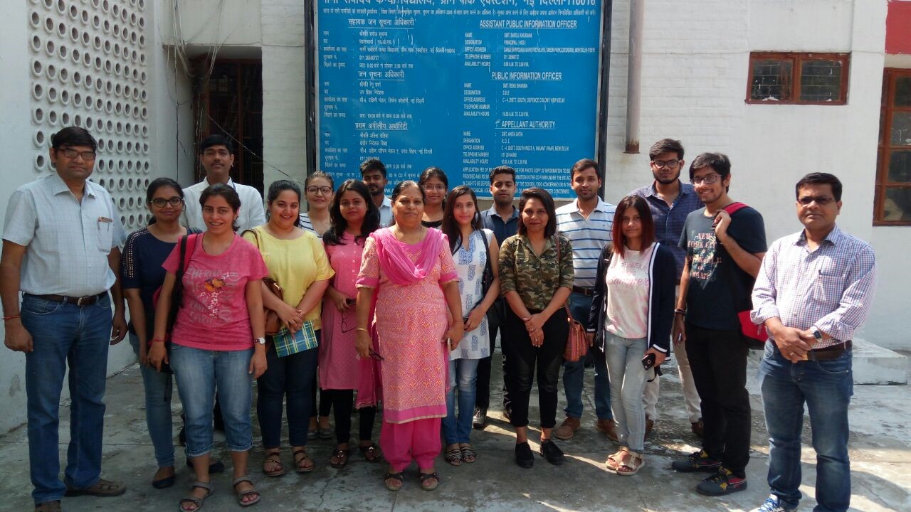 Group Photo of students at Gargi Sarvodaya Kanya Vidyalaya, Green Park, New Delhi, 